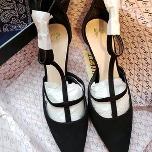 Victoria's Secret Genuine leather stappy pump